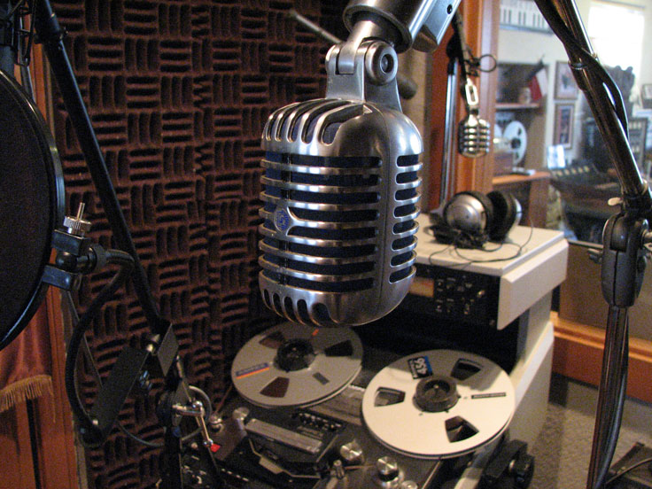 Shure 556 in   Phantom Productions, Inc. vintage microphone and recording equipment collection