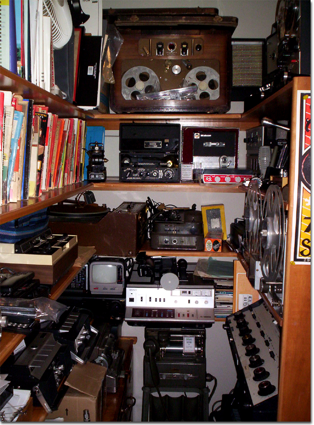picture of Vintage Closet of Phantom's vintage reel tape recording museum